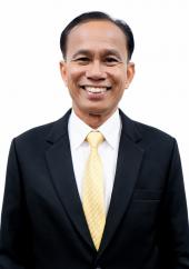 นายสมศักดิ์ ช่างไม้